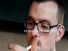 Smoking cum cilincclini - Kenneth Raven Smoking Part6 Video1