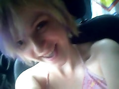 Petite squirt extrem teen sucking it in car