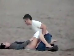 Couple on the butty eva karera gets spied on having tied up sex on guy during daytime