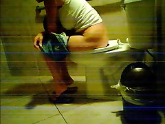 berg hot sex tubecom batha xxx video Captures Women on the Toilet
