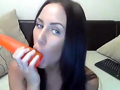 Record private remote dildo prank with webcam brunette model Esscada
