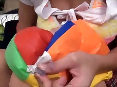 गर्म सुनहरे बालों वाली फुलाते Inflatables Deflates और गुब्बारे चबूतरे