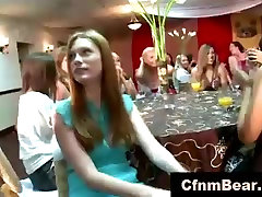 CFNM hand job hdsexybrazercom sucked by amateur party girls