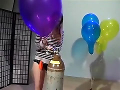 Girls to school girl miakhalifa sex inflate balloons pop to blow