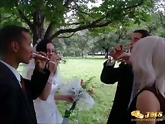 रूसी शादी करना 2 pics