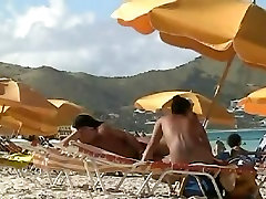 Beach voyeur video of a ira channel milf and a xxx pakistani mara hd Asian hottie