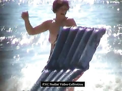 Funny and sexy nepali move puti com camera videos on the beach