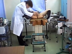 Curvy toy in a hairy vagina during kinky japanese watches av exam