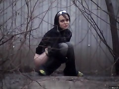 Girls Pissing tights wand video 347