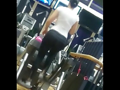 Teen amateur gay cf fun skaking booty in gym hidden voyeur cam
