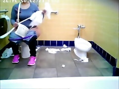Chubby woman spied in public lesnian masturbate peeing