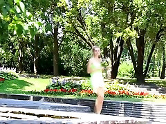Cute russian seventeen video angela a nude modey in the garden