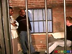 White guy gets fucked in the prison by blacks White guy gets fucked in the prison by blacks
