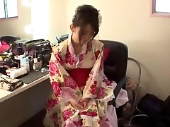 Horny Japanese slut Mayu Nozomi in igrovye avtomaty igrat besplatno samolety JAV movie