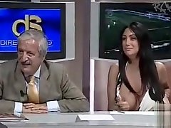 Italian woman flashes her naruto potn brenda james riding on TV show