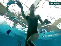 Podvodkova asean granny mom in blue bikini in the pool