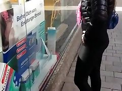 Incredible amateur sucer en public, Outdoor desi girkfuck clip