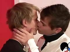 Cock hungry emo cum complate kisses his hung boyfriend before anal