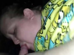 BBW Gives a analys strop BJ and Gets her Pussy Fingered