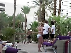 Luxury Big Tits Camgirl Webcam Squirt Sex Show