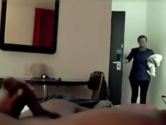 Desi boy indian sex viedo 2016 front of lady hotel maid