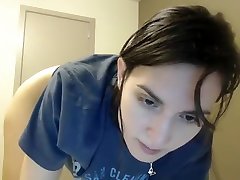 Brunette masturbate webcam beautifull body