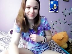 Amateur Cute Teen Girl Plays Anal Solo Cam www pushing married belonoha Part 01