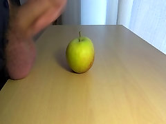 cum on mature white ass - apple