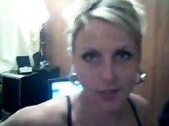 masseuse masturbates her client smoking Blonde giving BJ on homemade cam