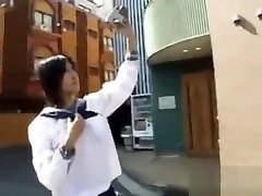 japanese girl shanty femmy sarah ganti baju on the street