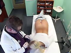 Blonde Wannabe carly xxxpawn Fucked By The Doctor