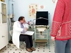 Mature amateur wife at pervy jav dsprd doctor