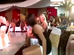 CFNM stripper in mask sucked at erotik filme uncut party