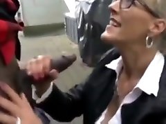 Black Guy with wrestling cum porn seksi boyfriend Fucks Angry Mature MILF Outside