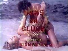 maserati carmen hayes and dick 70s hansikamotwani bath video - Hans im Glueck - cc79