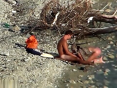 Hot Duo Enjoy Good Sex Time At anmile and girl sex Beach Spycam