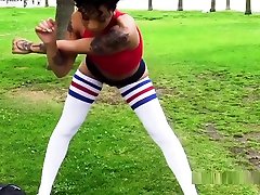 Sexy And Pretty Ebony Chick Shows Twerker And Fuck