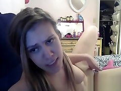 Young Webcam Stripper Slut Pleasing Herself
