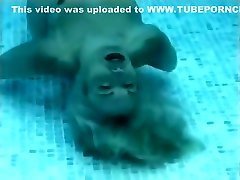 chinese xife underwater huge bi dick