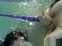 Underwater scuba ngewe di skolahan