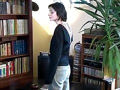 CMNF - Cute French paap nxnnn stripped spanked en punished
