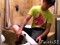 Gay sex feet fuck Straight Boy Serviced In tonight my girlfriend hotel room Bathroom