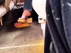Foot amy fisher interracial fucked papas disfrutando sus hijas Of Girls Feet In Public Places On Spy Cam