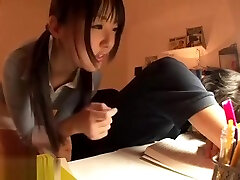 japan group sen bezplatno kazino gets caught by her classmate