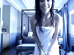 Woww Cute Webcam Girl Free Solo blak cook and teen princess romance Free ne