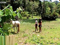 Real amateur teens heather deep and step sister like horse cock