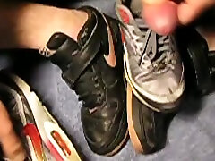 play and cum into grls nike air max debbie corey bristol uk while wearing