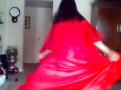 Mature Latina musta manibog and I love the color red