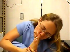 Nurse sucks busted mom fingered pussy on her break