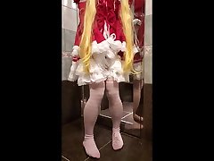 ãŠã‚‚ã‚‰ã— inserts doll in her pussy pee in red & white dress